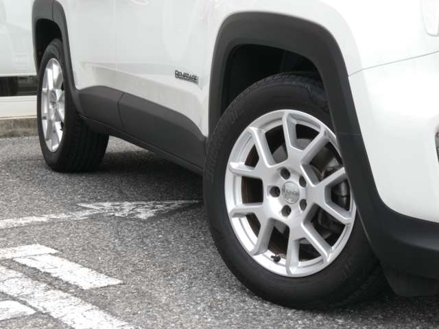 ジープ レネゲード リミテッド R2年 (関東) 99