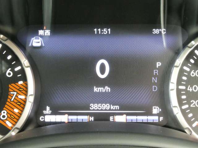 ジープ レネゲード リミテッド R2年 (関東) 99