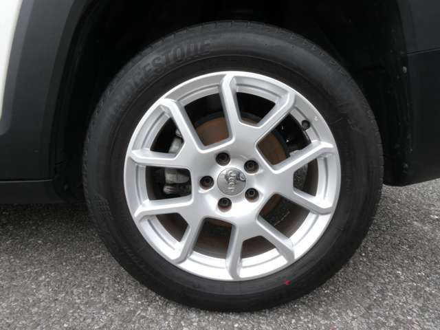 ジープ レネゲード リミテッド R2年 (関東) 99