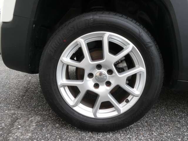 ジープ レネゲード リミテッド R2年 (関東) 99