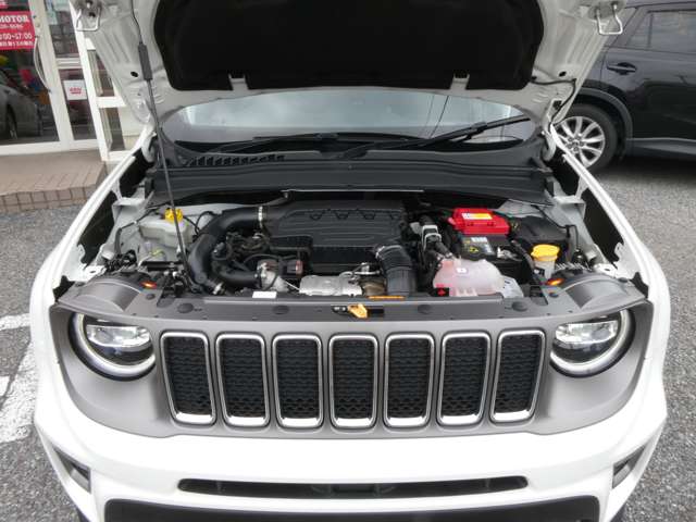 ジープ レネゲード リミテッド R2年 (関東) 99