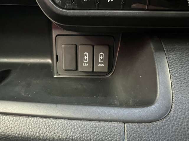 ホンダ Ｎ　ＢＯＸ カスタム ６６０ Ｇ Ｌ ホンダセンシング ４ＷＤ R2年 (北海道) 99