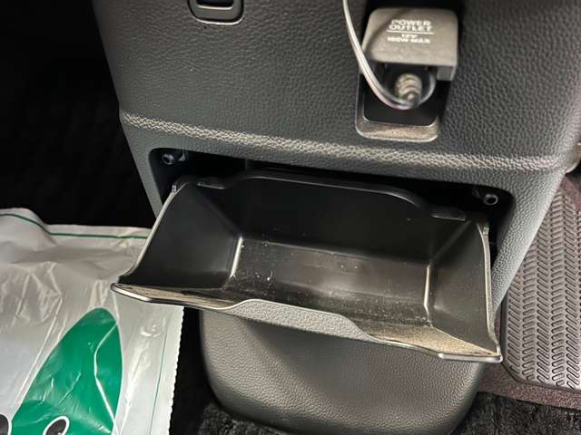 ホンダ Ｎ　ＢＯＸ カスタム ６６０ Ｇ Ｌ ホンダセンシング ４ＷＤ R2年 (北海道) 99