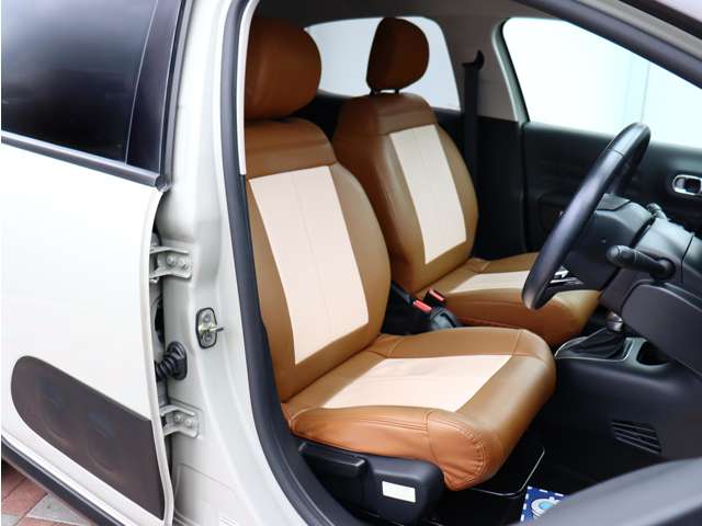 シトロエン Ｃ３ シャイン R1年 (関東) 99