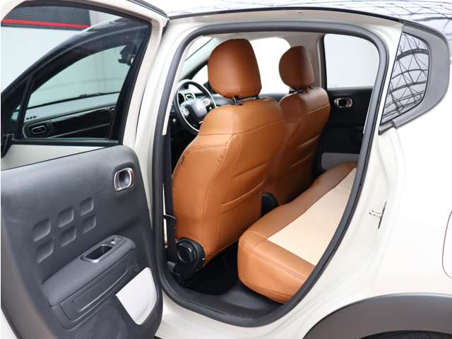 シトロエン Ｃ３ シャイン R1年 (関東) 99