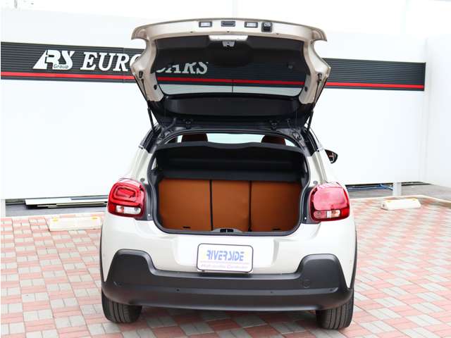 シトロエン Ｃ３ シャイン R1年 (関東) 99