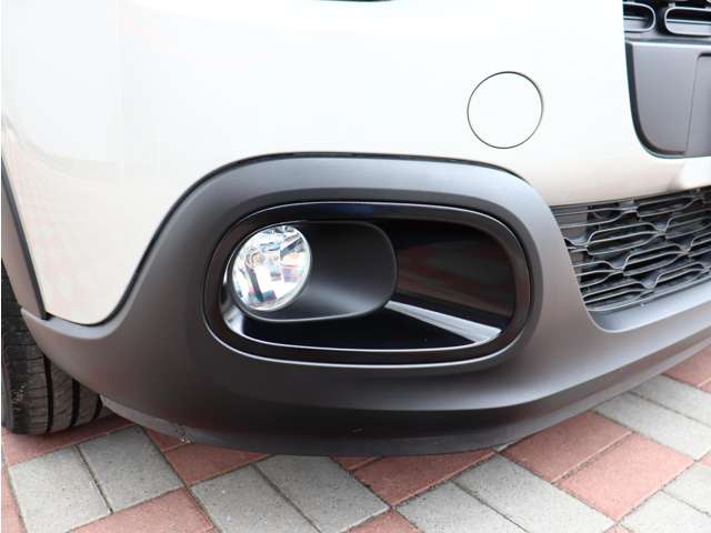 シトロエン Ｃ３ シャイン R1年 (関東) 99