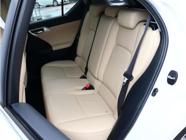 レクサス ＣＴ２００ｈ バージョンＬ H23年 (関東) 99