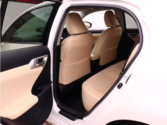 レクサス ＣＴ２００ｈ バージョンＬ H23年 (関東) 99