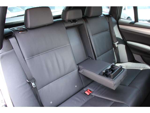 ＢＭＷ Ｘ３ セレブレーション エディション ブラックアウト ディーゼルターボ ４ＷＤ H28年 (関東) 99