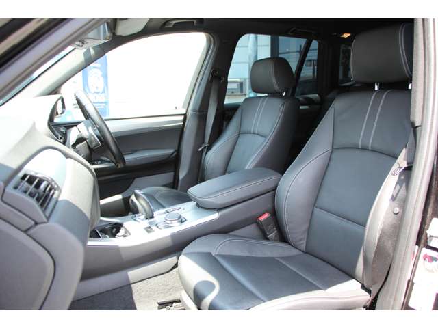 ＢＭＷ Ｘ３ セレブレーション エディション ブラックアウト ディーゼルターボ ４ＷＤ H28年 (関東) 99