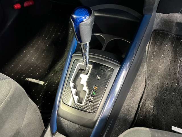 トヨタ カローラフィールダー　ハイブリッド １．５ ハイブリッド Ｇ H27年 (東北) 99