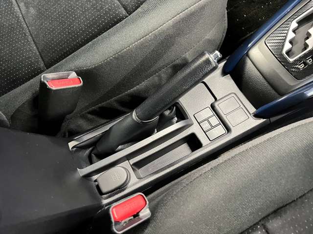 トヨタ カローラフィールダー　ハイブリッド １．５ ハイブリッド Ｇ H27年 (東北) 99