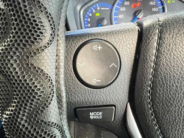 トヨタ カローラフィールダー　ハイブリッド １．５ ハイブリッド Ｇ H27年 (東北) 99