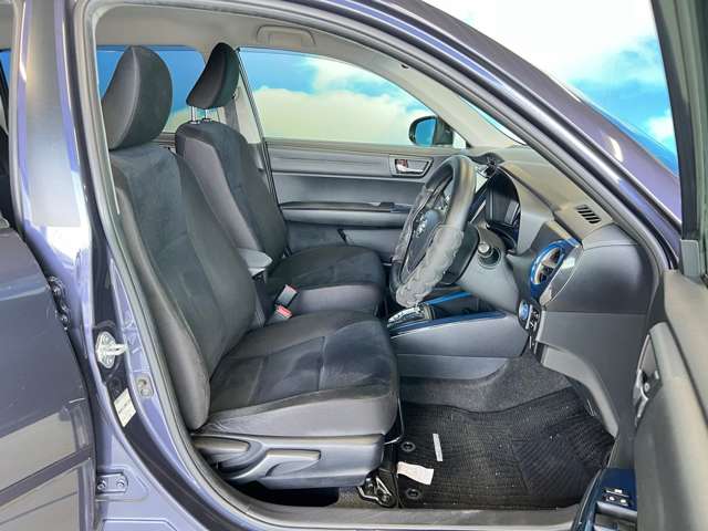 トヨタ カローラフィールダー　ハイブリッド １．５ ハイブリッド Ｇ H27年 (東北) 99