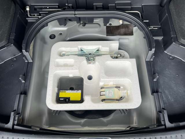 トヨタ カローラフィールダー　ハイブリッド １．５ ハイブリッド Ｇ H27年 (東北) 99