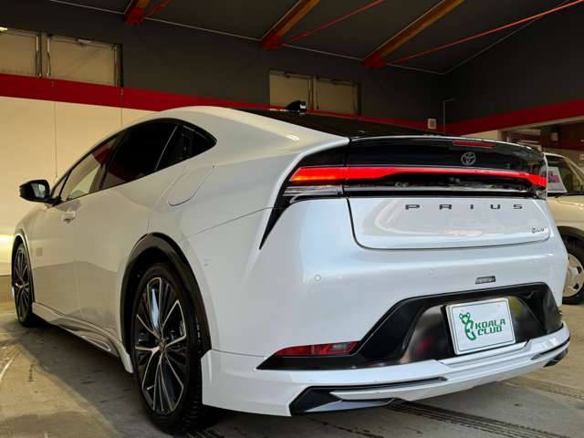 トヨタ プリウス ２．０ Ｚ R5年 (東北) 99