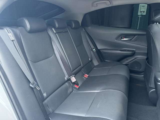 トヨタ プリウス ２．０ Ｚ R5年 (東北) 99