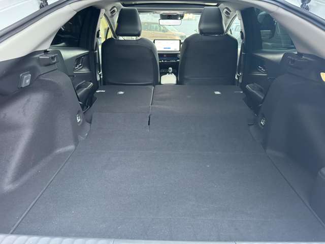 トヨタ プリウス ２．０ Ｚ R5年 (東北) 99