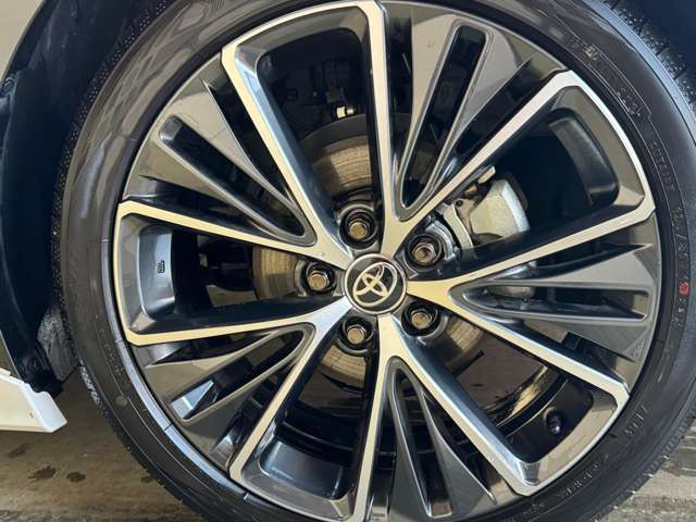 トヨタ プリウス ２．０ Ｚ R5年 (東北) 99