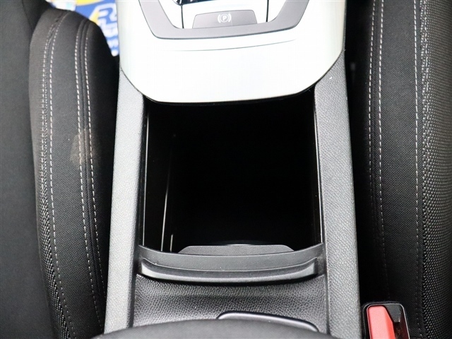 プジョー ３０８ＳＷ アリュール ブルーＨＤＩ ディーゼルターボ H29年 (関東) 99