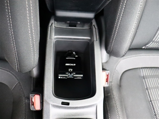 プジョー ３０８ＳＷ アリュール ブルーＨＤＩ ディーゼルターボ H29年 (関東) 99