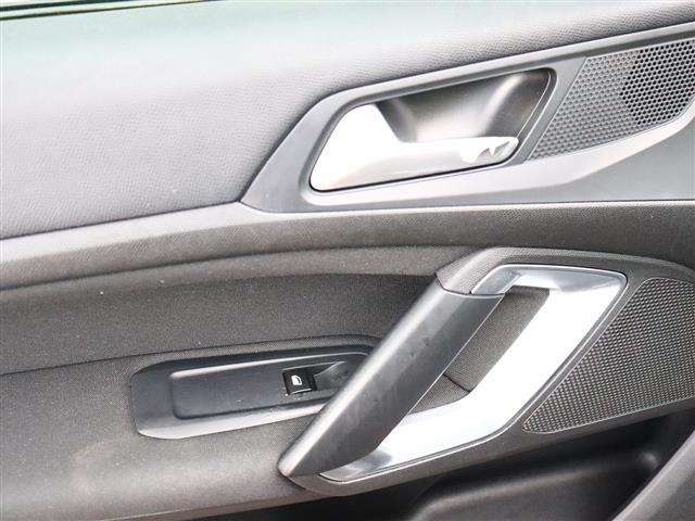 プジョー ３０８ＳＷ アリュール ブルーＨＤＩ ディーゼルターボ H29年 (関東) 99