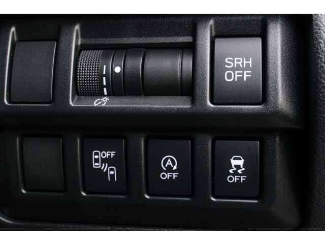 スバル インプレッサスポーツ ２．０ｉ−Ｌ　アイサイト H29年 (関東) 99