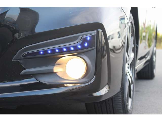 スバル インプレッサスポーツ ２．０ｉ−Ｌ　アイサイト H29年 (関東) 99