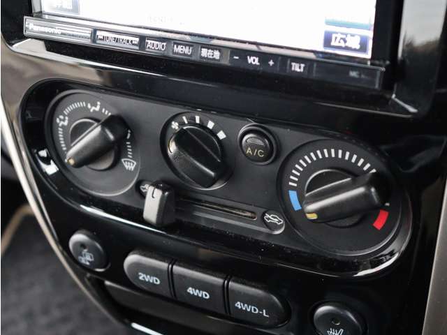 スズキ ジムニー ６６０ ランドベンチャー ４ＷＤ H27年 (中国) 99