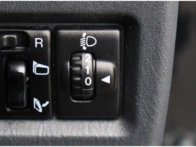 スズキ ジムニー ６６０ ランドベンチャー ４ＷＤ H27年 (中国) 99