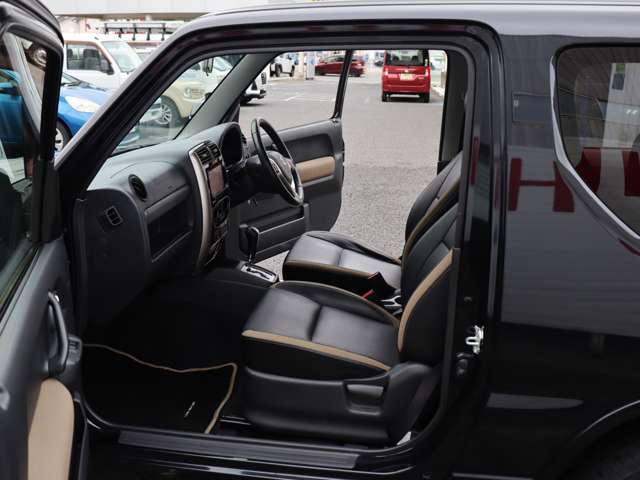 スズキ ジムニー ６６０ ランドベンチャー ４ＷＤ H27年 (中国) 99