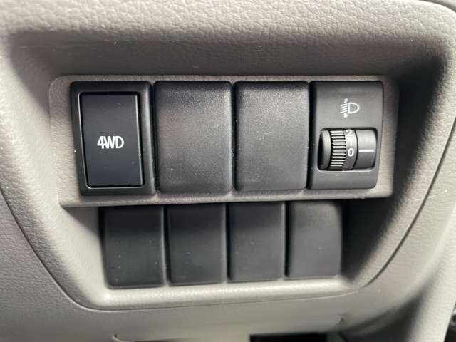 日産 ＮＶ１００クリッパー ６６０ ＧＸ ハイルーフ ４ＷＤ H27年 (東北) 99