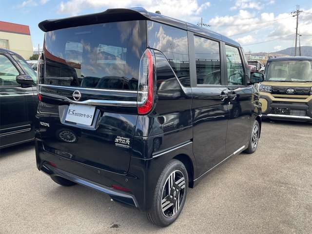 日産 ルークス ６６０ ハイウェイスターＸ プロパイロット エディション R5年 (近畿) 99