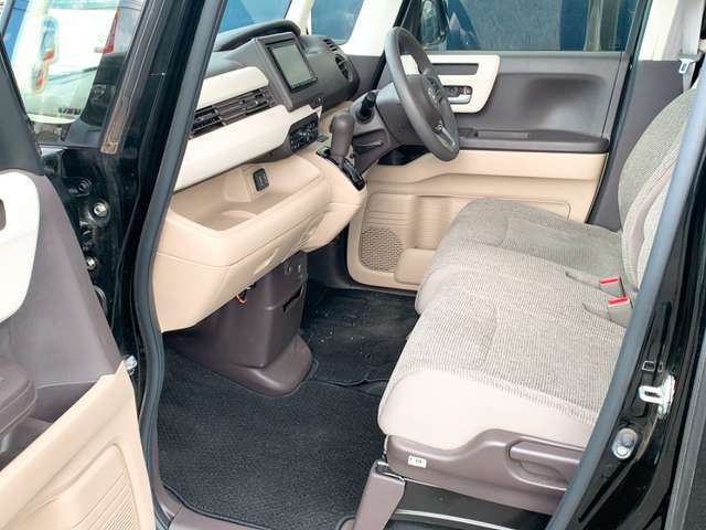 ホンダ Ｎ　ＢＯＸ ６６０ Ｇ Ｌ ホンダセンシング R1年 (九州・沖縄) 99