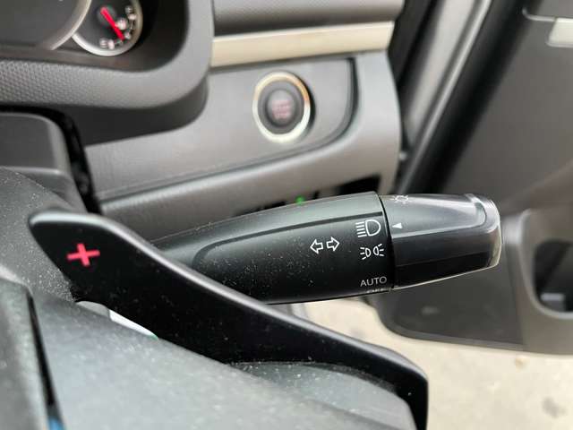 スズキ スイフト １．２ スタイル ４ＷＤ H27年 (北海道) 99