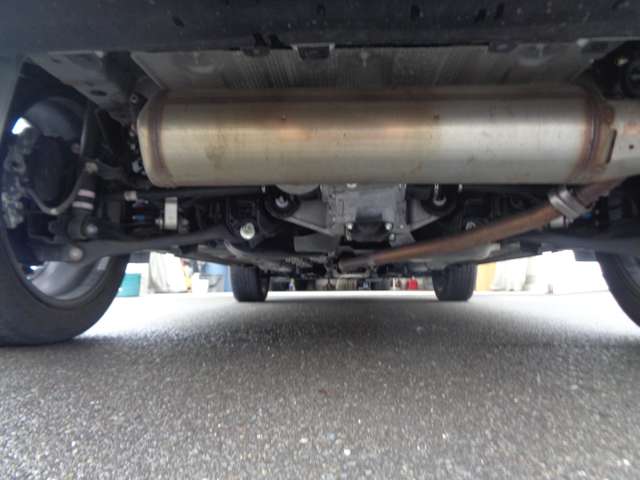 トヨタ ヤリスクロス １．５ Ｚ ４ＷＤ R4年 (中国) 99