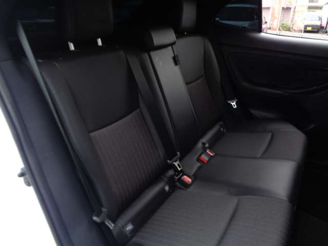 トヨタ ヤリスクロス １．５ Ｚ ４ＷＤ R4年 (中国) 99