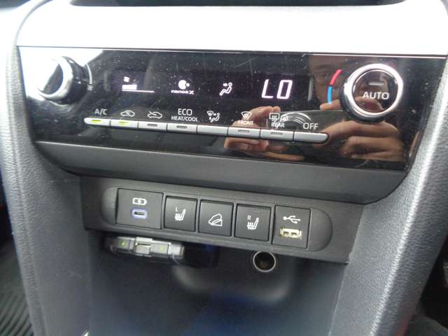 トヨタ ヤリスクロス １．５ Ｚ ４ＷＤ R4年 (中国) 99