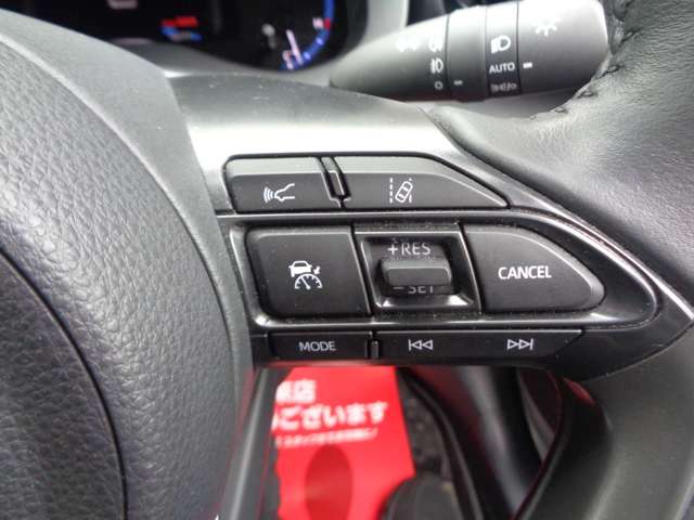 トヨタ ヤリスクロス １．５ Ｚ ４ＷＤ R4年 (中国) 99