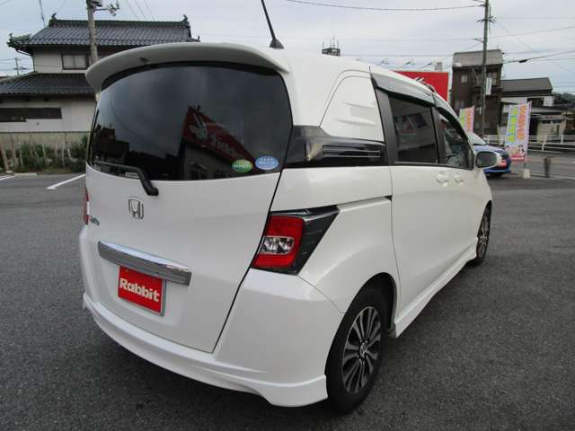 ホンダ フリードスパイク １．５ Ｇ エアロ H27年 (中国) 99