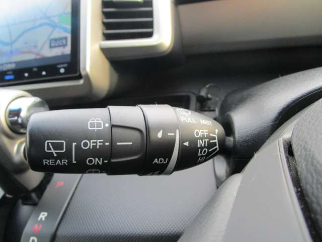 ホンダ フリードスパイク １．５ Ｇ エアロ H27年 (中国) 99