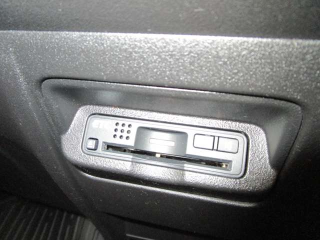 ホンダ フリードスパイク １．５ Ｇ エアロ H27年 (中国) 99