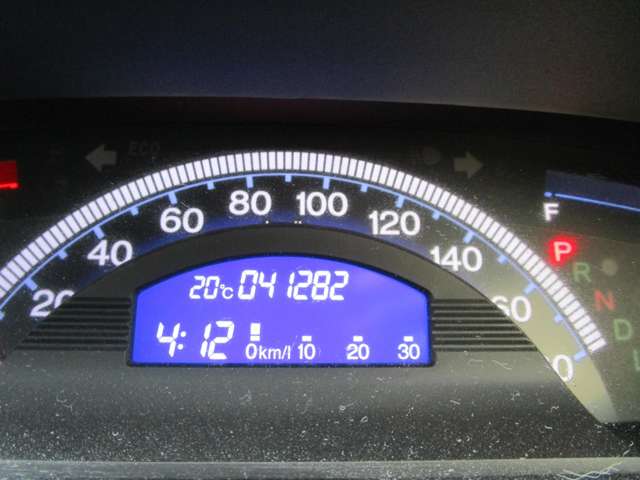 ホンダ フリードスパイク １．５ Ｇ エアロ H27年 (中国) 99