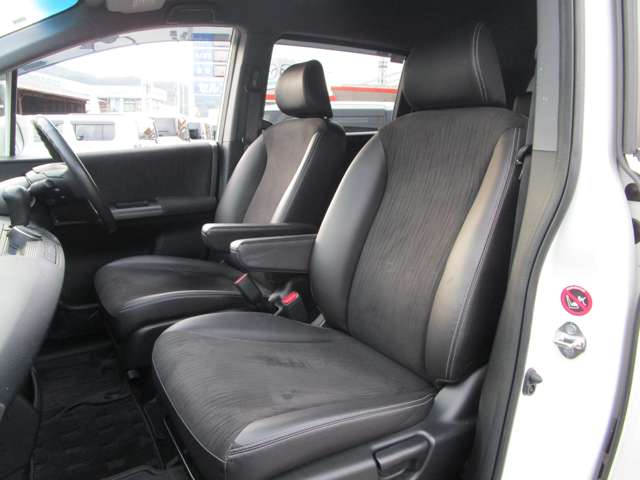 ホンダ フリードスパイク １．５ Ｇ エアロ H27年 (中国) 99