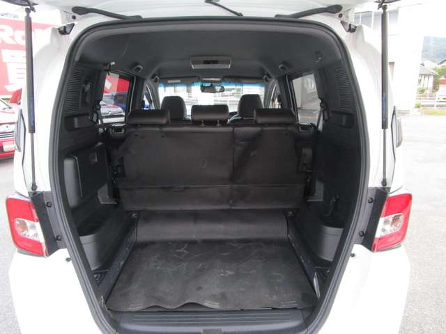 ホンダ フリードスパイク １．５ Ｇ エアロ H27年 (中国) 99