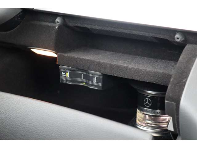 メルセデスベンツ Ｃクラスワゴン Ｃ２２０Ｄ ローレウス エディション スポーツプラスパッケージ ディーゼルターボ R2年 (近畿) 99