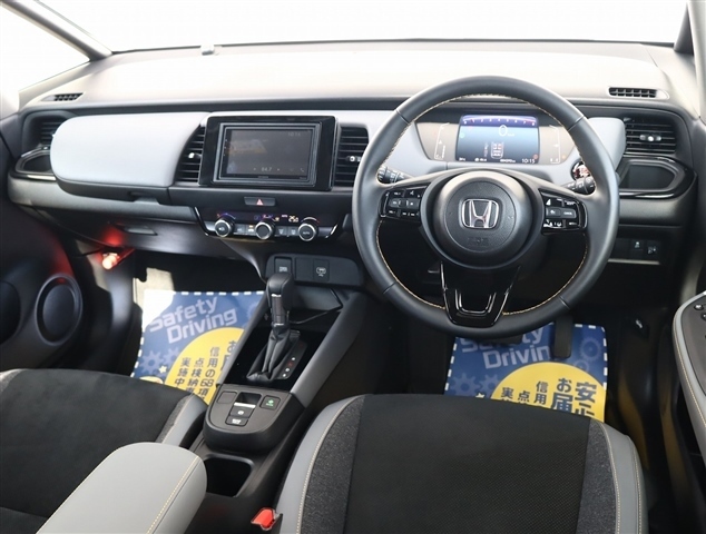 ホンダ フィット １．５ ＲＳ R5年 (関東) 99