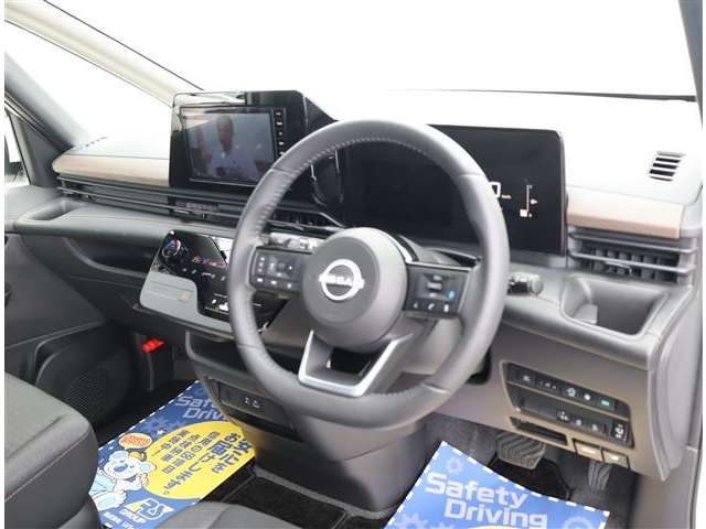 日産 セレナ ２．０ ハイウェイスターＶ Ｖセレクション R6年 (関東) 99