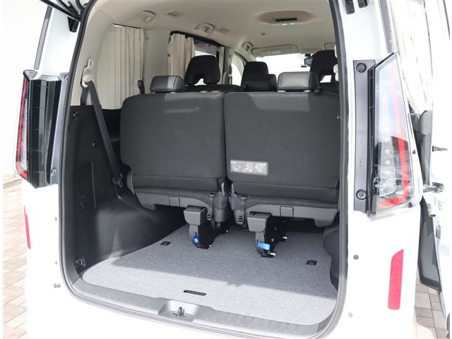 日産 セレナ ２．０ ハイウェイスターＶ Ｖセレクション R6年 (関東) 99